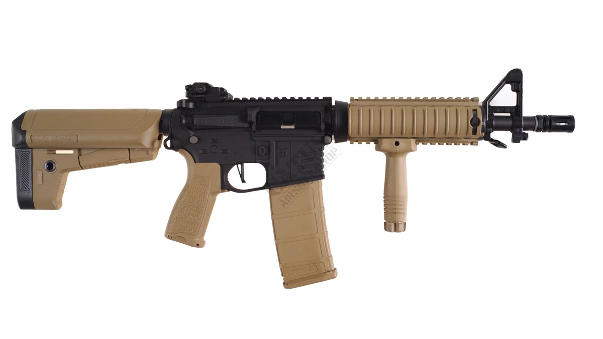 Штурмовая винтовка M4 CQB-R Charlie Delta Armory DA-C02-HT TAN-BLACK фото 3