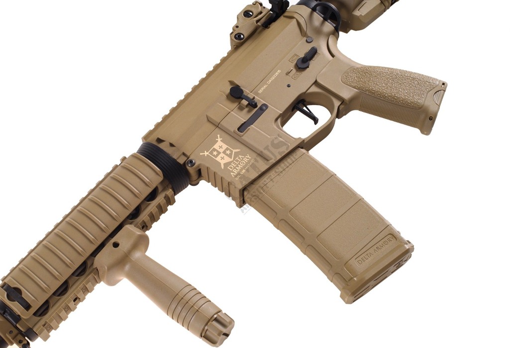 Штурмовая винтовка M4 CQB-R Charlie Delta Armory DA-C02-FT TAN фото 2