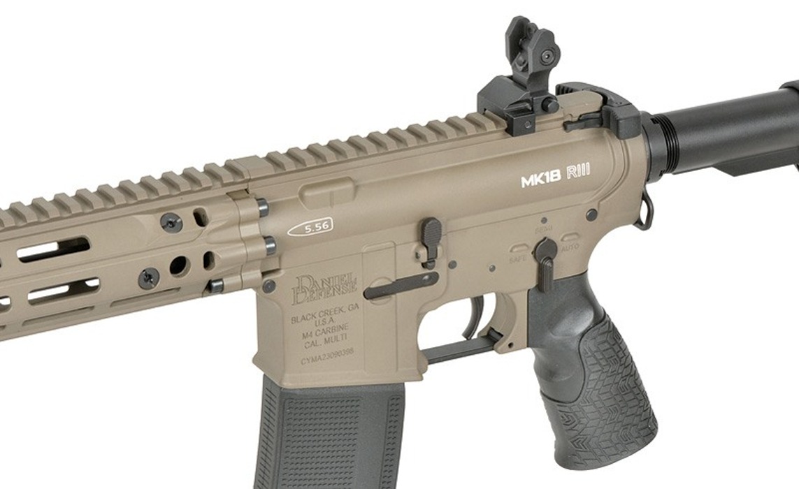 Штурмовая винтовка Daniel Defense MK18 RIII 10.3" Replica - FDE [EMG] фото 5