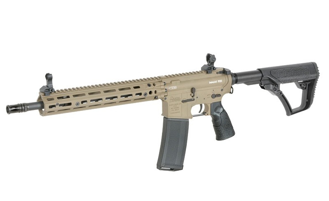 Штурмовая винтовка Daniel Defense M4A1 RIII 14.5" Replica - FDE [EMG] фото 2