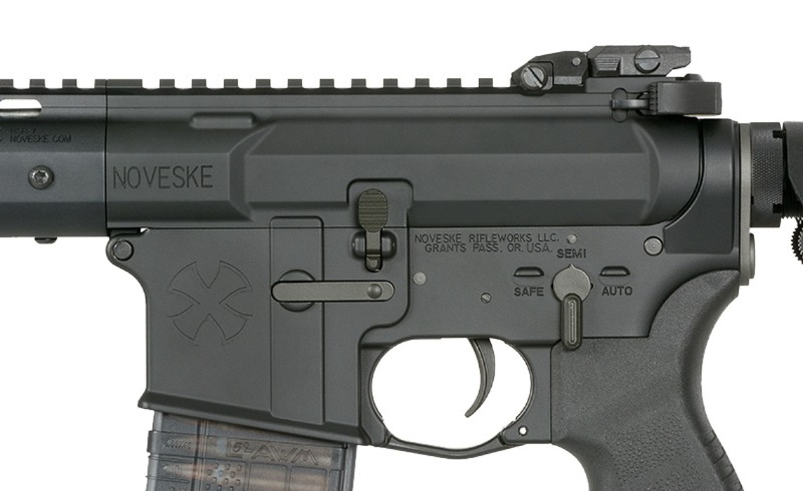 Штурмовая винтовка Noveske 7.5" Gen III DIPLOMAT AEG Rifle ETU - Black [EMG] фото 9