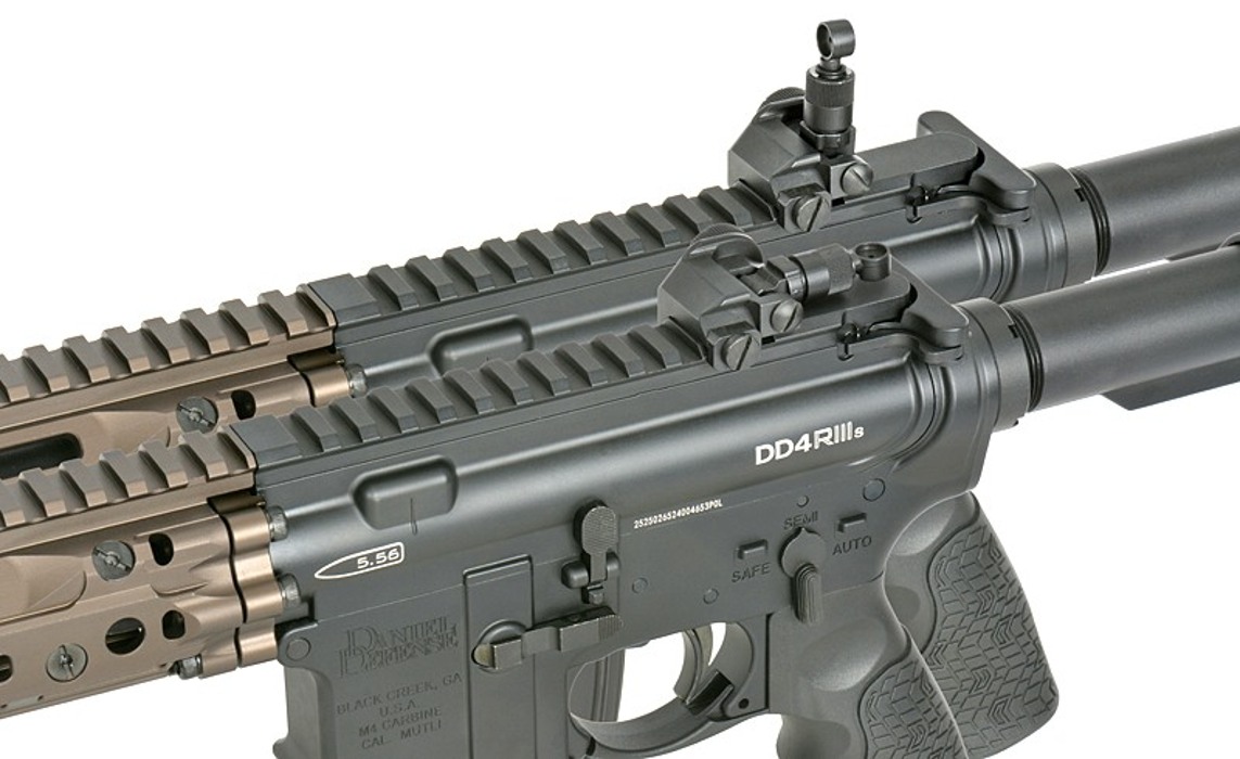 Штурмовая винтовка газовая Daniel Defense DD4 MK18 RIII S 11,5" Gas Blow-Back [EMG] фото 13