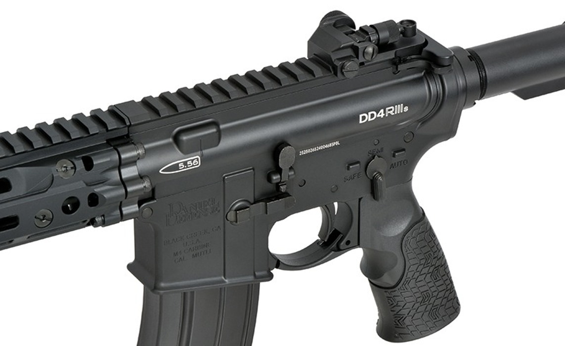 Штурмовая винтовка газовая Daniel Defense DD4 MK18 RIII 11,5" Gas Blow-Back [EMG] фото 5