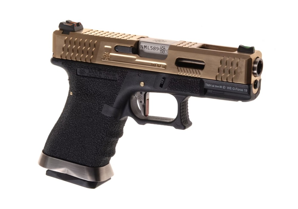 Пістолет Glock 19 Force Metal Black-bronze Green Gas WE фото 7