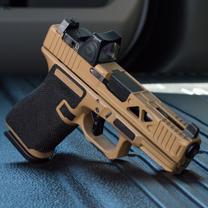 Приціл коліматорний Trijicon RMR/SRO Iron Sights replica фото 10