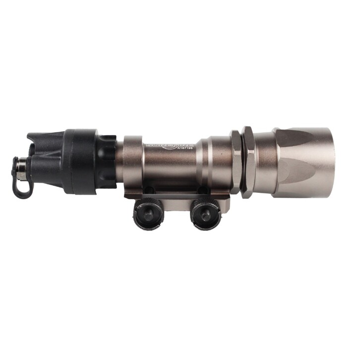 Тактичний світлодіодний ліхтар Surefire M951 500 люмен XM08 TAN фото 3