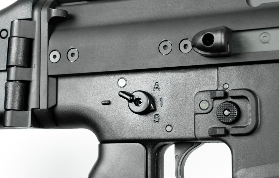 Штурмова гвинтівка SCAR-H AR-060-E Black ARES фото 9