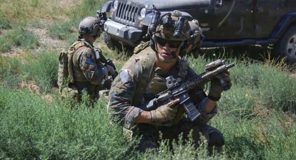 Бережи голову: обираємо страйкбольний шолом