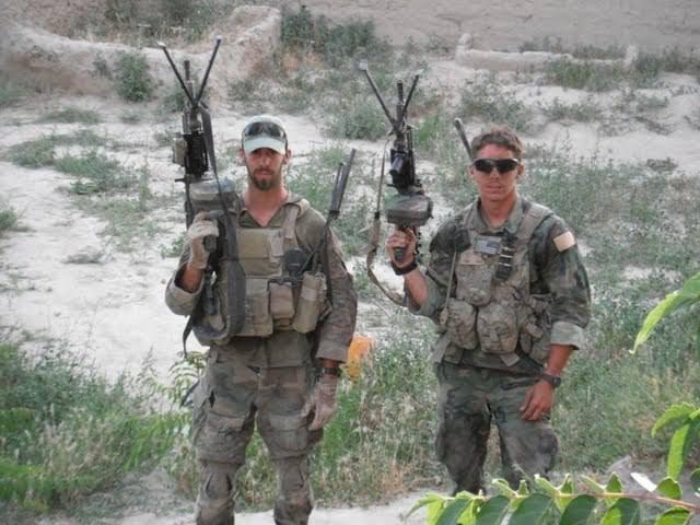 Огляд страйкбольного кулемета (A&K) M249 Para