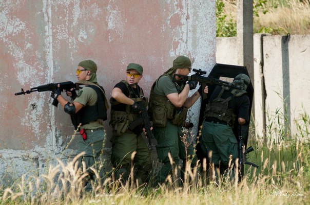 Команада на штурмі